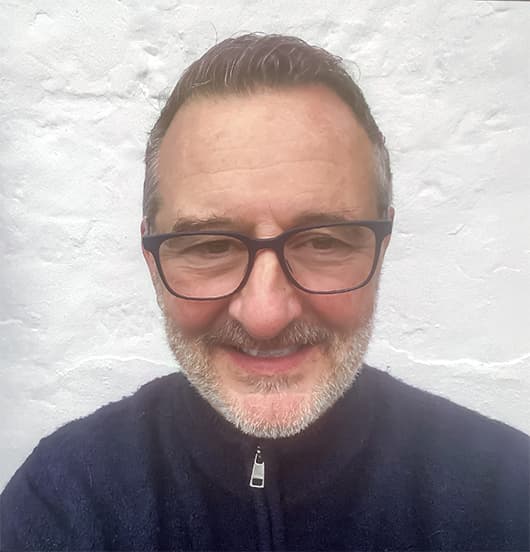 Simon Dry